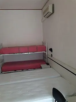 Hotel Busignani Rimini 3*,